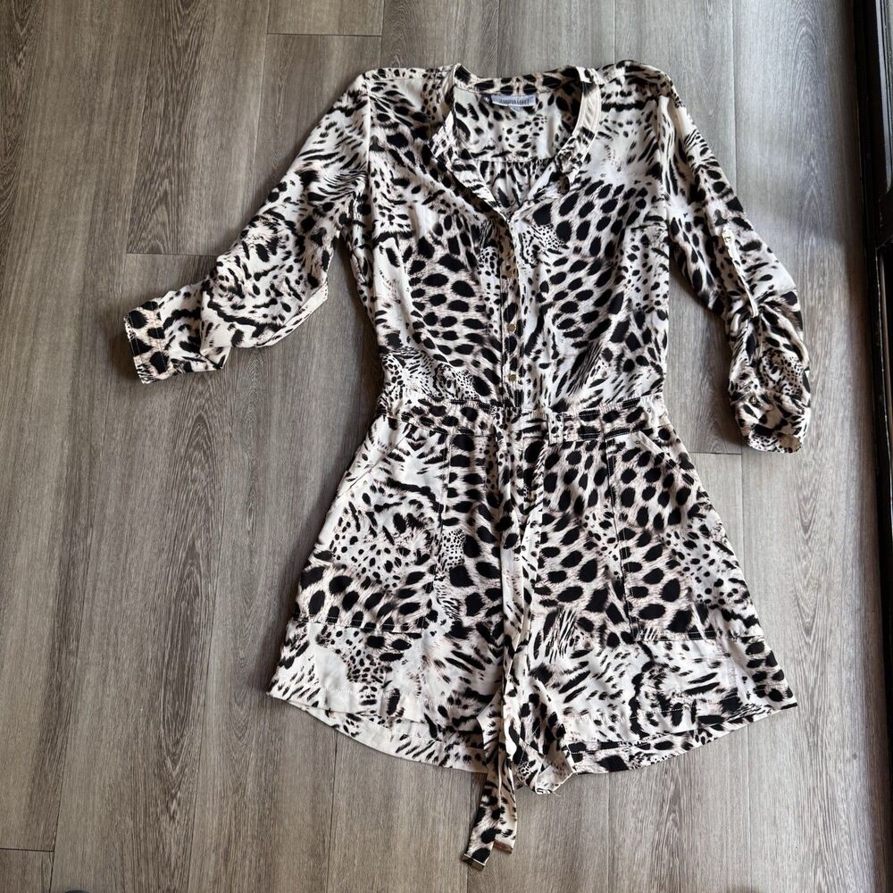 Jennifer Lopez Size 6 Romper Animal Print Long Or 3/4 Sleeve Buttons Mob Wife - Picture 5 of 12